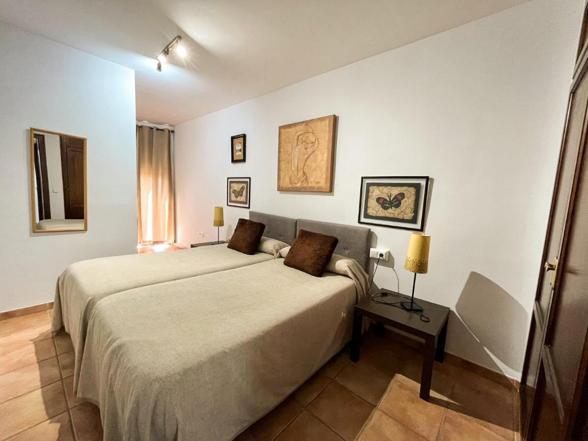Apartamentos Villa Torcal วิญานูเอวา เด ลา กอนเซปซิออน ภายนอก รูปภาพ